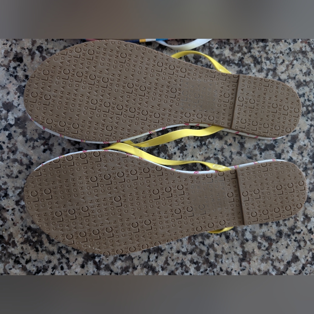 Lauren Conrad Colorful Flip Flops (2) - Picture 5 of 8